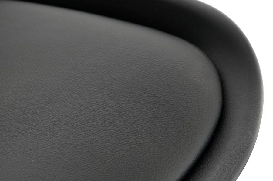 Taburete Haya Pu 57_5X50_5X109 Negro