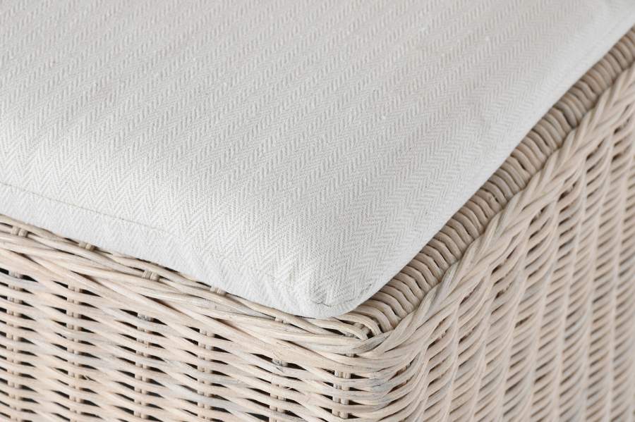 Silla Mimbre Mango 50X55X100 Con Cojin Blanco